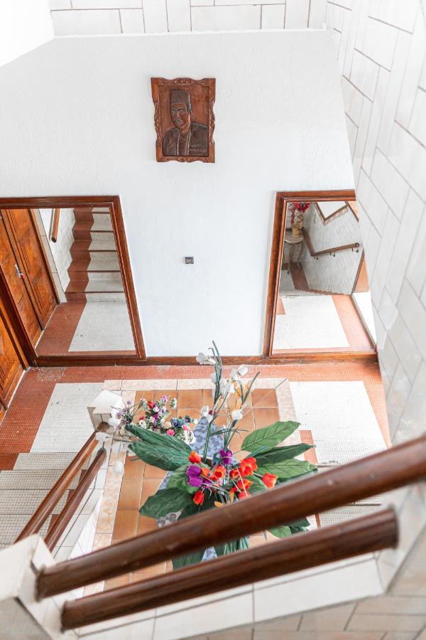 Hotel Le Majestic Douala Kültér fotó