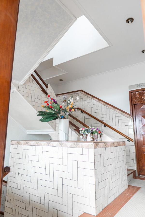 Hotel Le Majestic Douala Kültér fotó