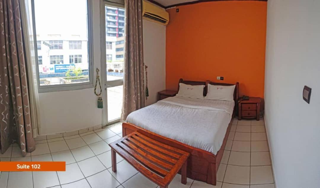 Hotel Le Majestic Douala Kültér fotó