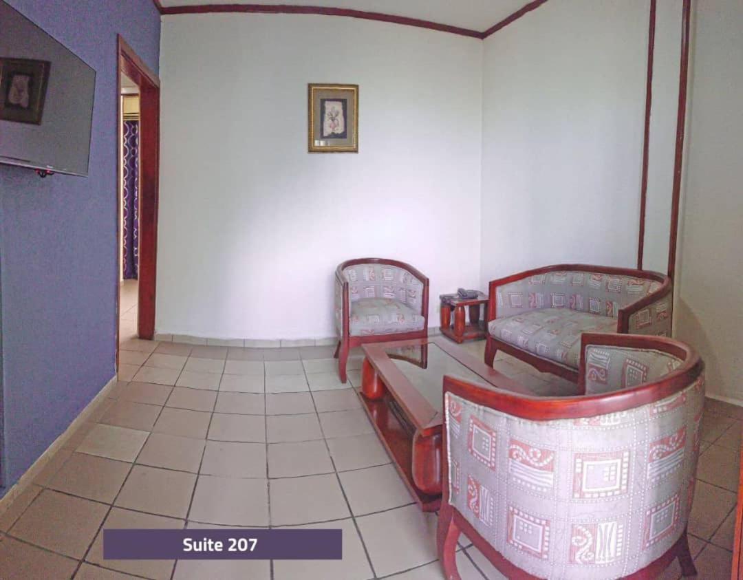 Hotel Le Majestic Douala Kültér fotó